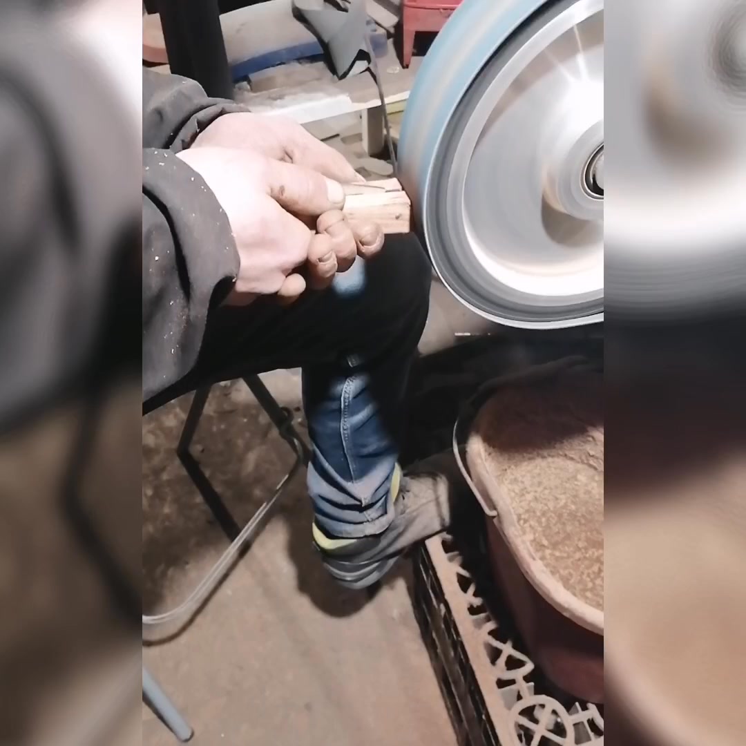 Les couteaux du Cantou